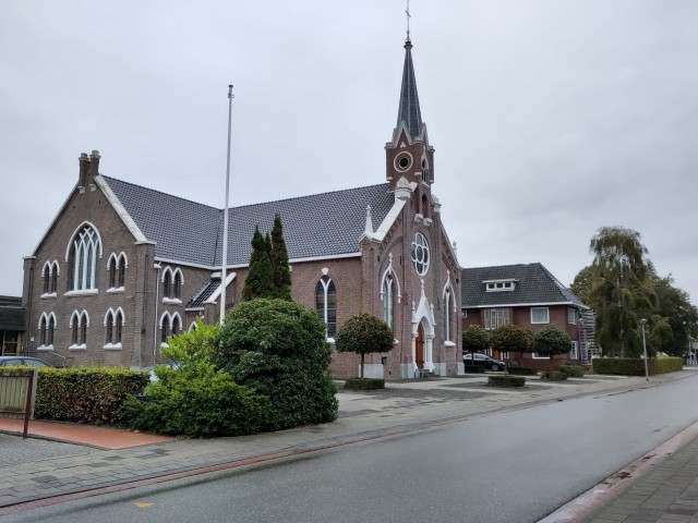 150 jaar kerkgebouw De Wijngaard Uithuizermeeden